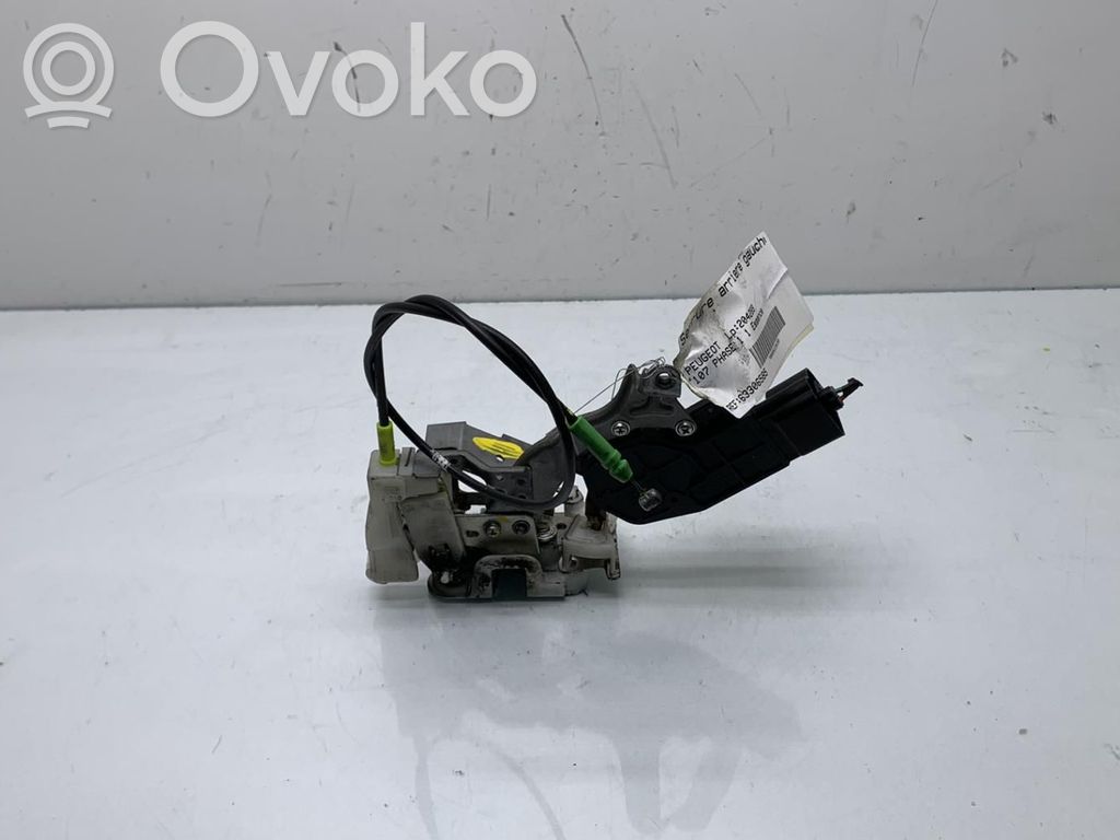 Peugeot 107 Rear door lock 
