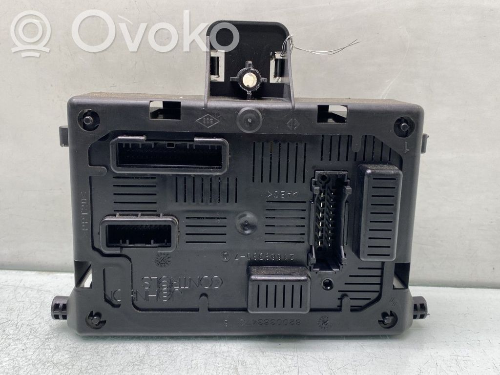 Renault Clio III Unidad de control del BSM 