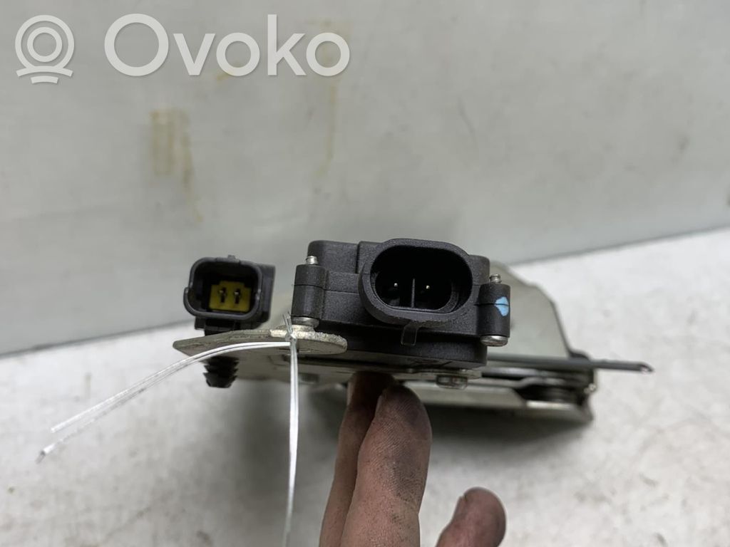 Peugeot 807 Sliding door lock 