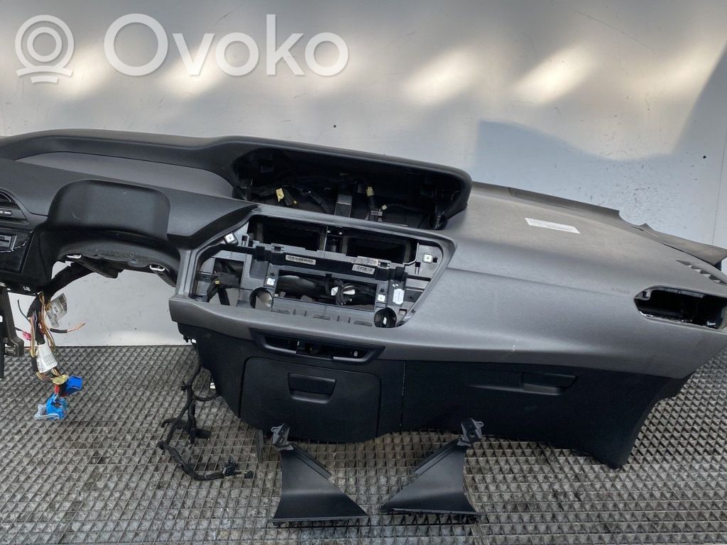 Citroen C4 II Picasso Panel de instrumentos 