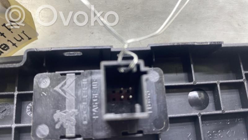 Citroen C5 Electric window control switch 