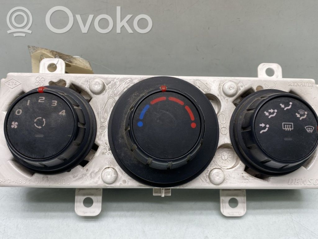 Renault Master III Climate control unit 