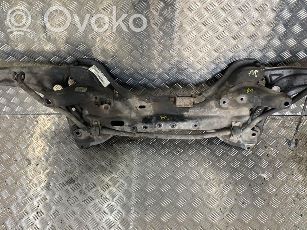 Honda Jazz Priekinis traversas 