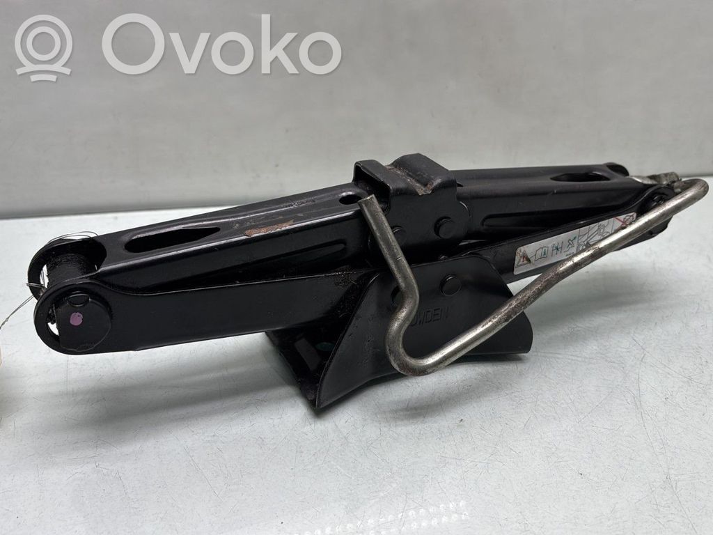 Tunkki   NT
