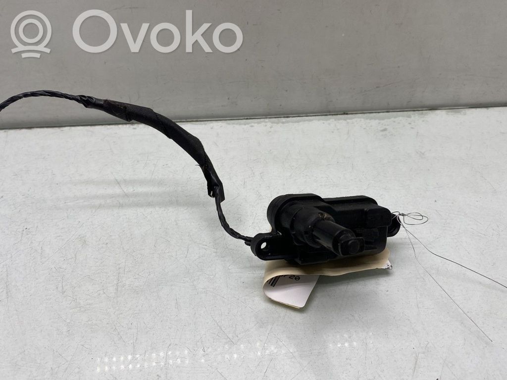Audi A3 8Y Motor blocare bușon rezervor combustibil 