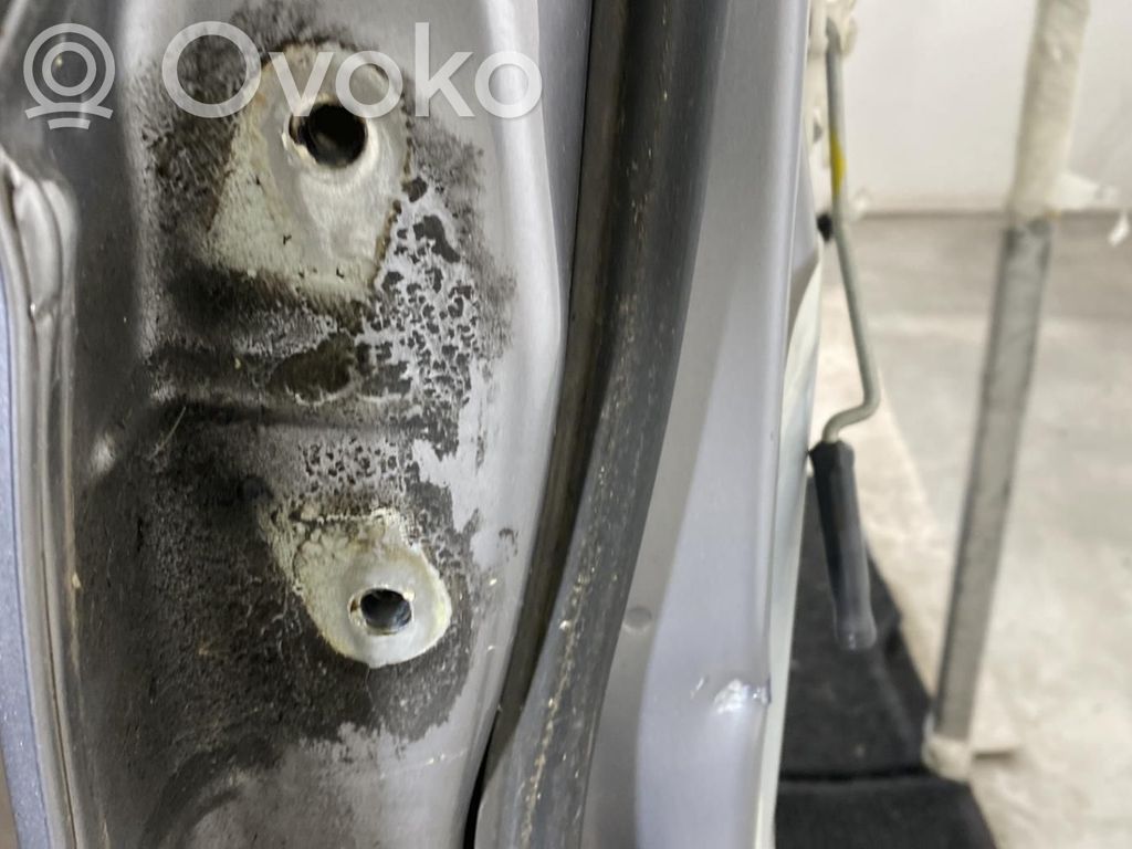 Chevrolet Kalos Puerta trasera 