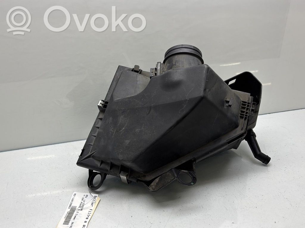 BMW X1 E84 Air filter box 