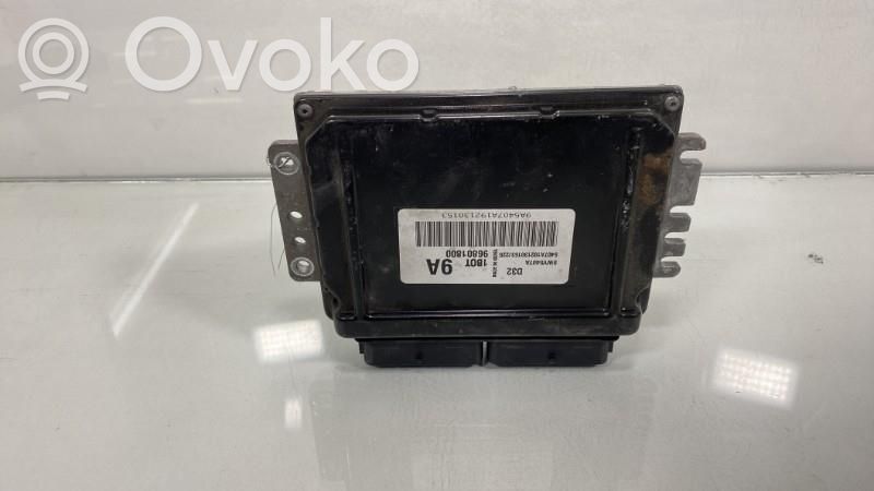 Unidad de control/módulo del motor   96801800