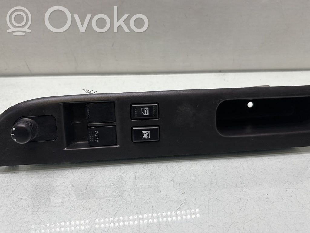Suzuki SX4 Interruptor del elevalunas eléctrico 