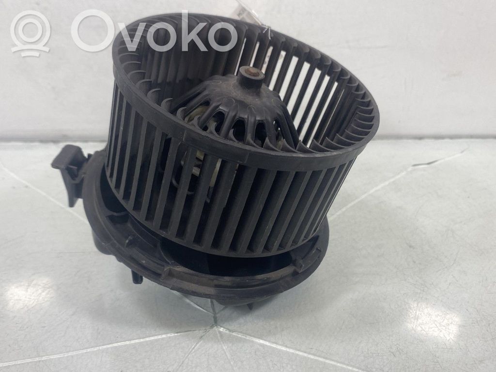 Renault Clio III Ventola riscaldamento/ventilatore abitacolo