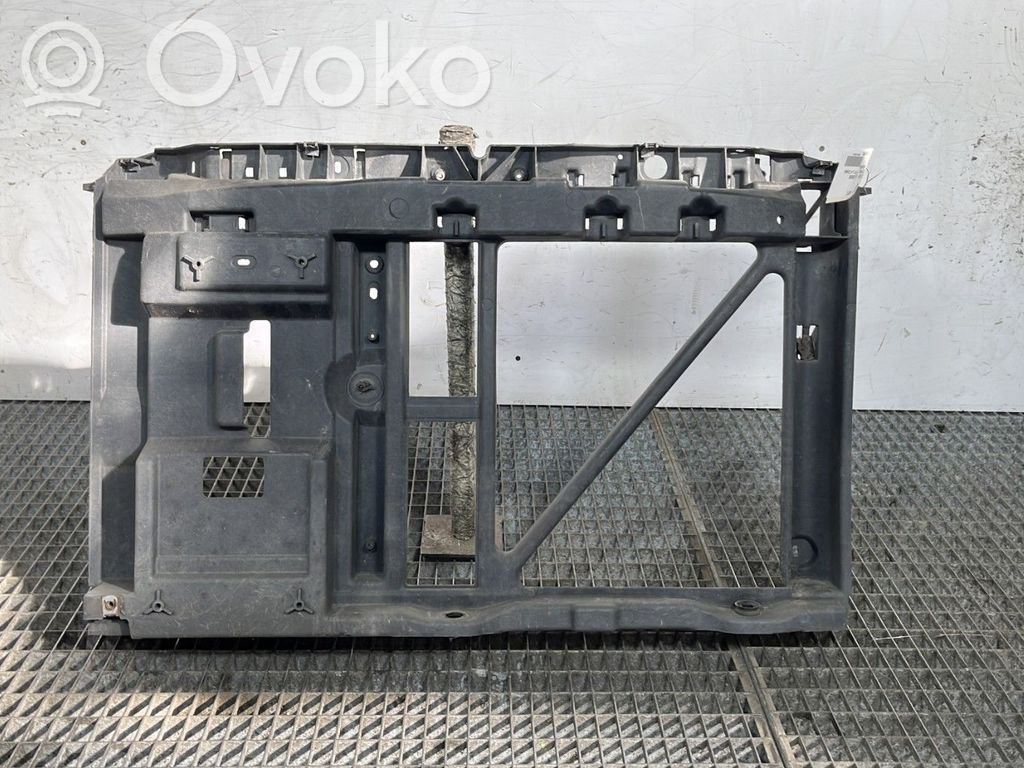 Radiatoru panelis   7104FQ