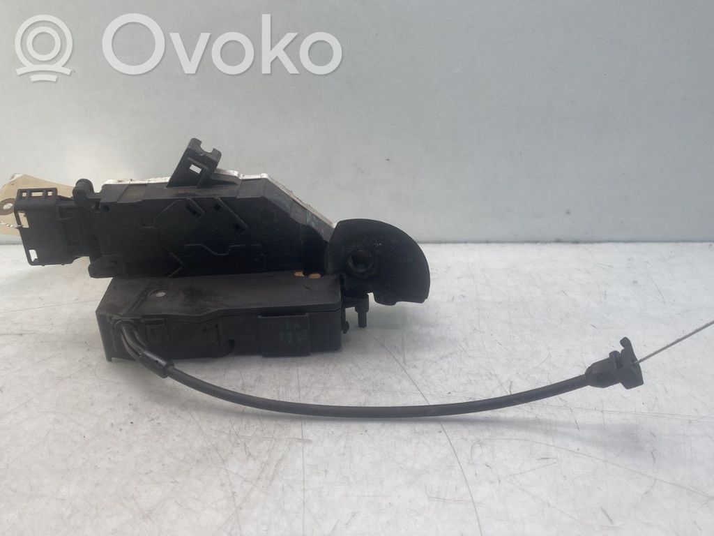 Peugeot 207 Etuoven lukko 