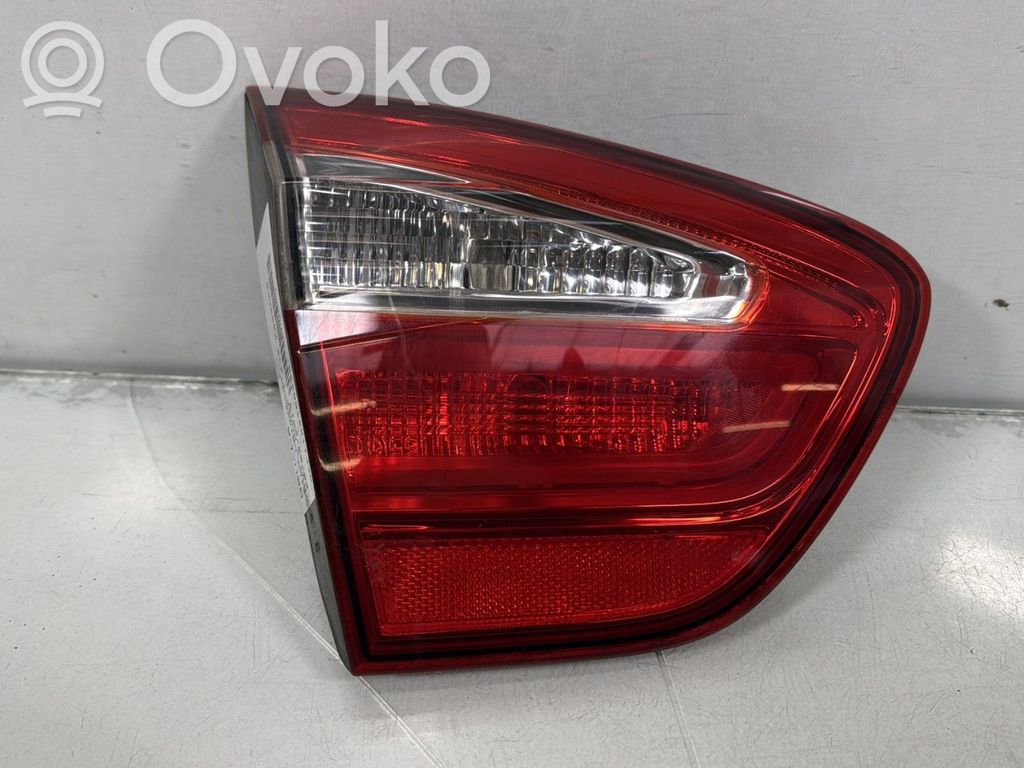 KIA Rio Feux arrière sur hayon