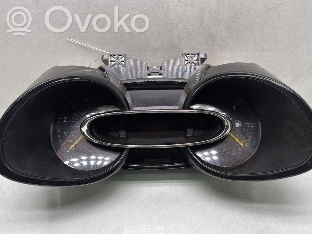 Renault Clio IV Speedometer (instrument cluster) 