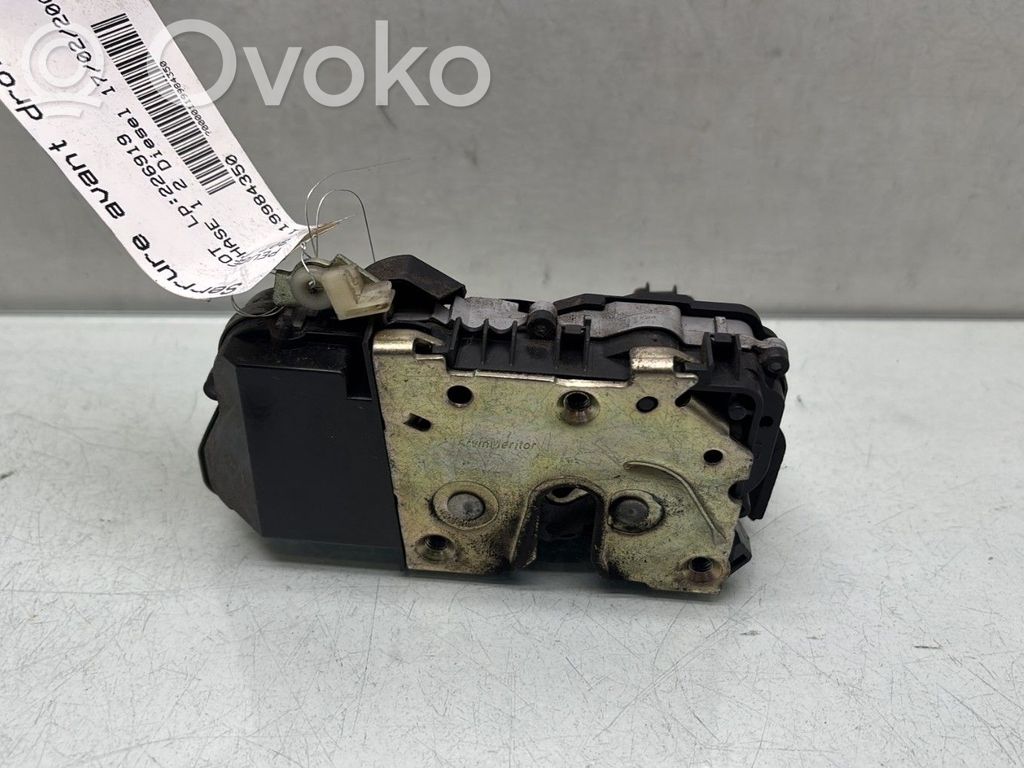 Peugeot 307 Zamek drzwi przednich 