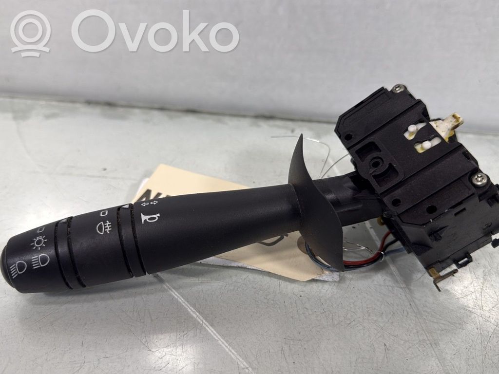 Renault Twingo II Indicator stalk 