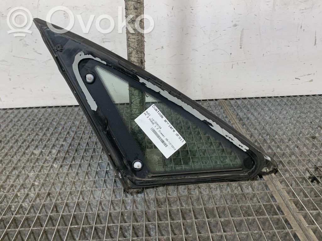 Audi A4 S4 B8 8K Rear side window 