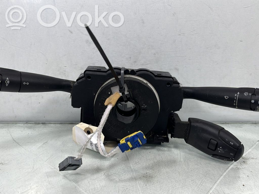 Peugeot 206+ Commodo, commande essuie-glace/phare 