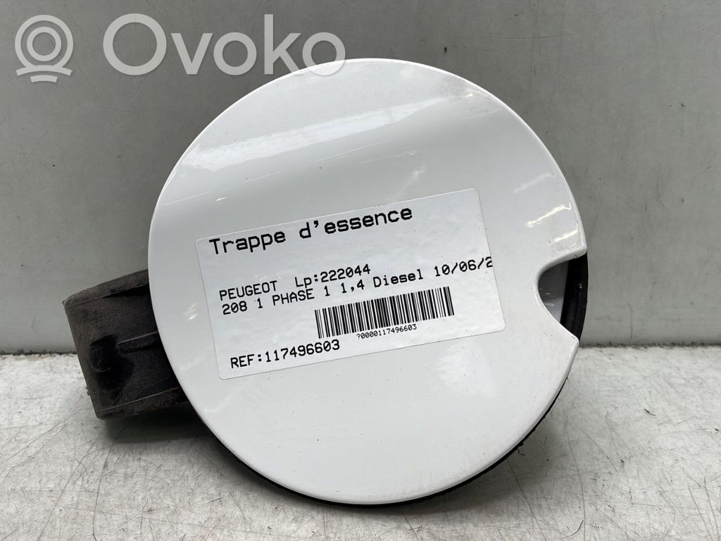 Peugeot 208 I Sportello del serbatoio del carburante