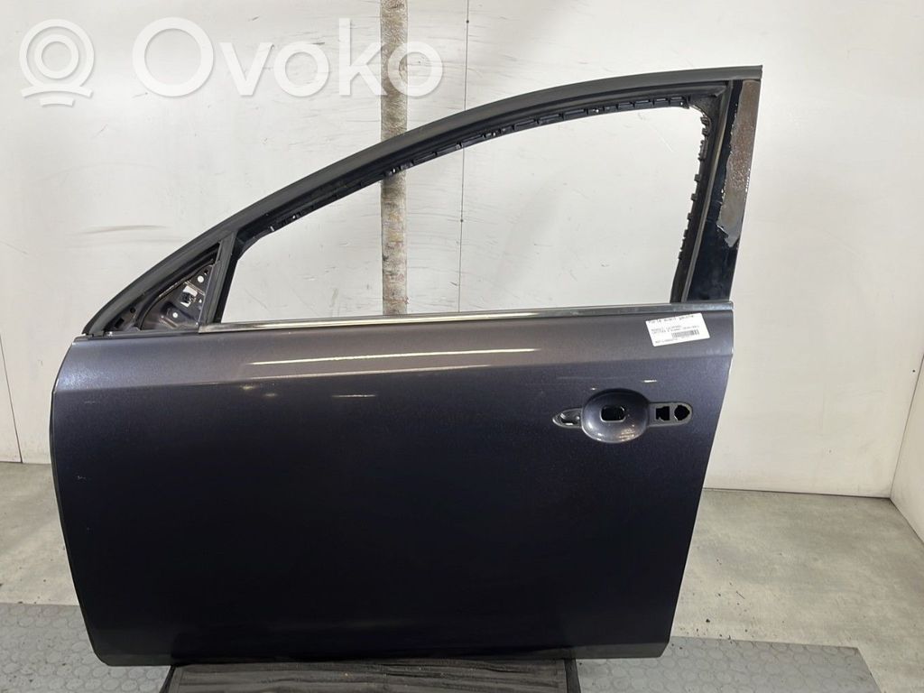 Renault Latitude (L70) Puerta delantera 