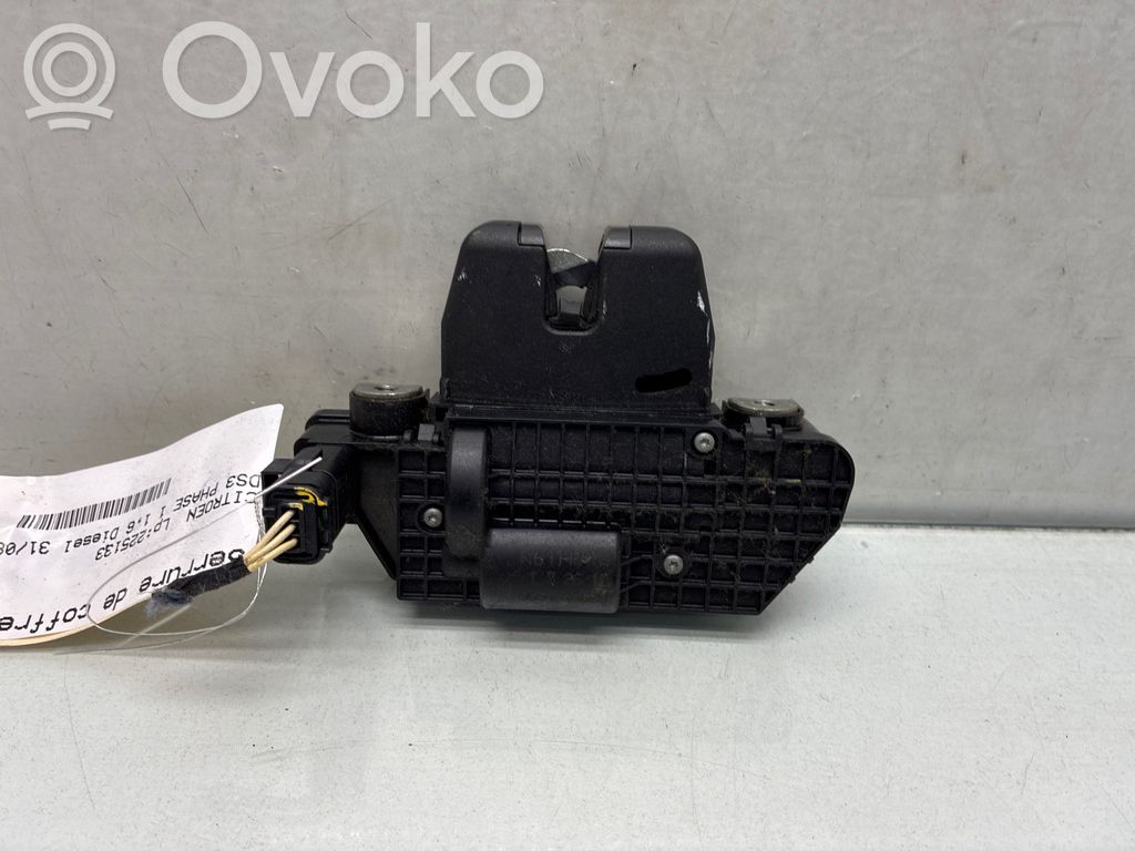 Tailgate/trunk/boot lock/catch/latch