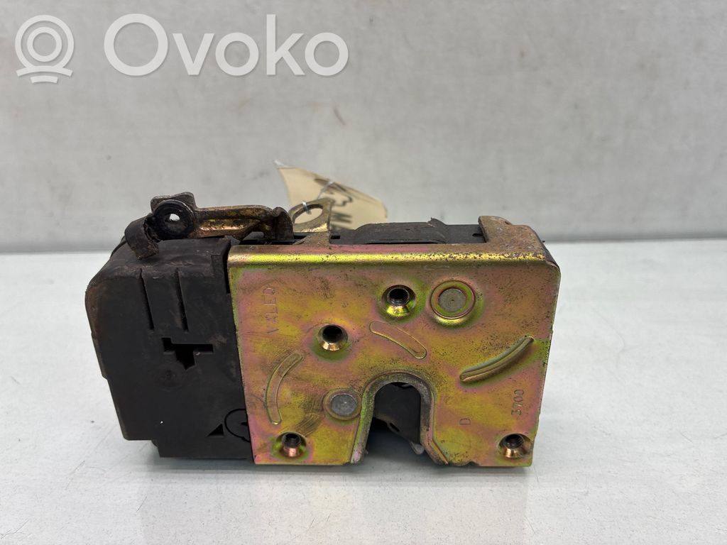 Etuoven lukko   9136J1