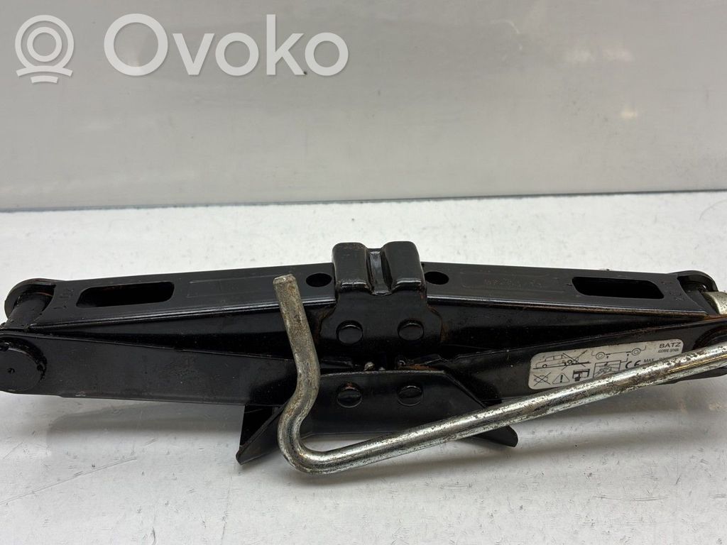 Lift Jack   995509U00A