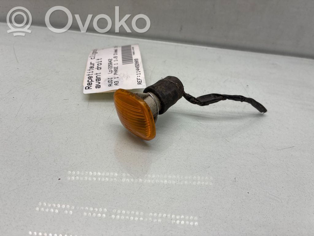 Frontblinker   4D0949127D