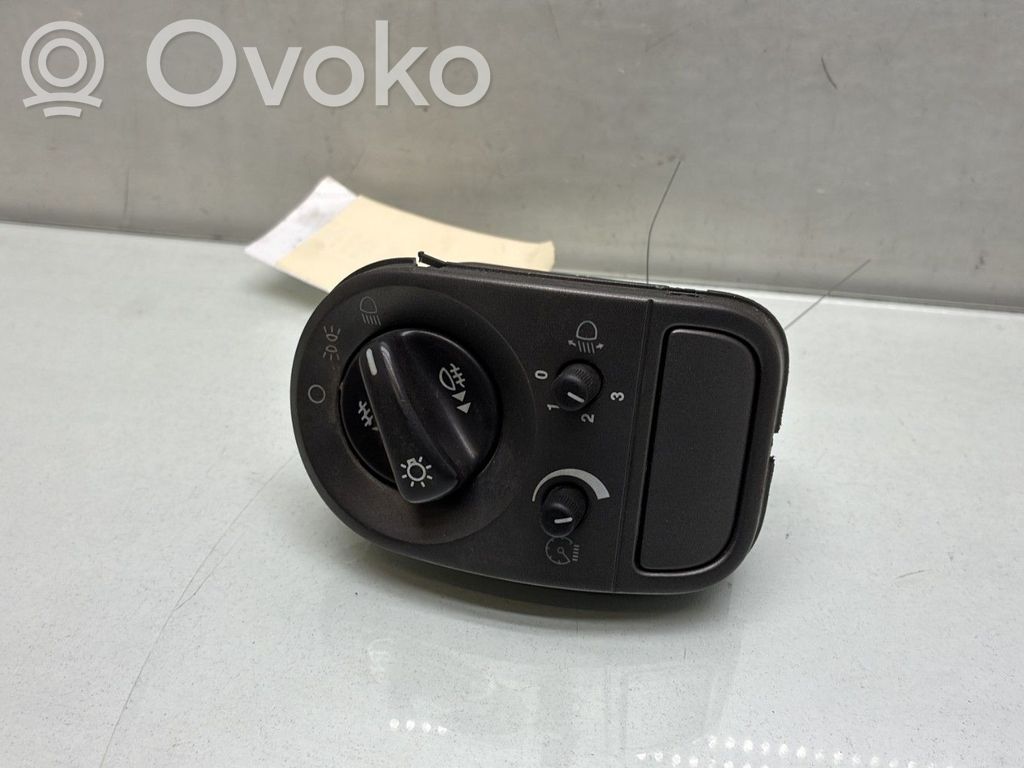 Jaguar X-Type Light switch 