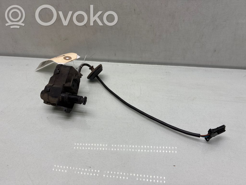 Volkswagen Polo V 6R Motorino del tappo del serbatoio del carburante