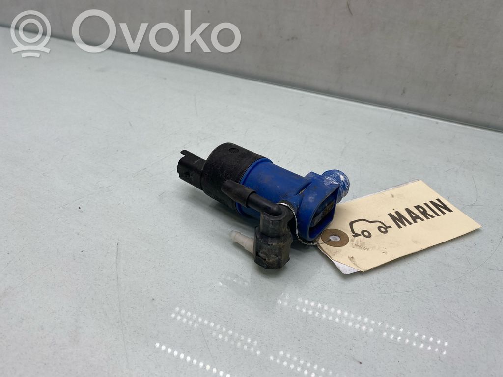 Pompa spryskiwacza szyby przedniej / czołowej   A4538600126