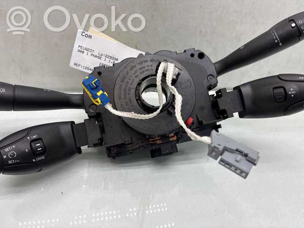 Peugeot 308 Interruptor/palanca de limpiador de luz de giro 