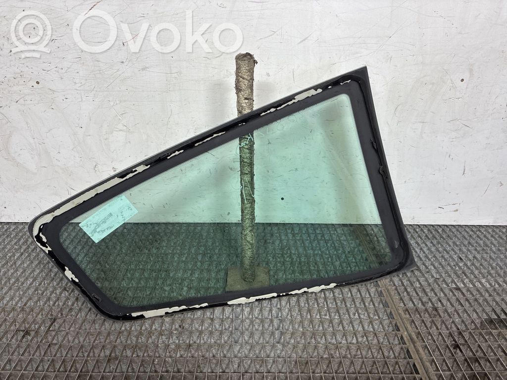Citroen C2 Rear side window 