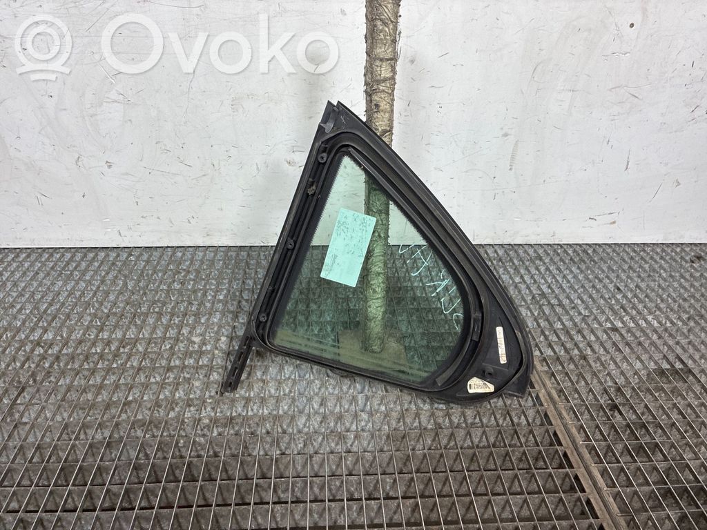 Szyba karoseryjna drzwi tylnych   2057300155