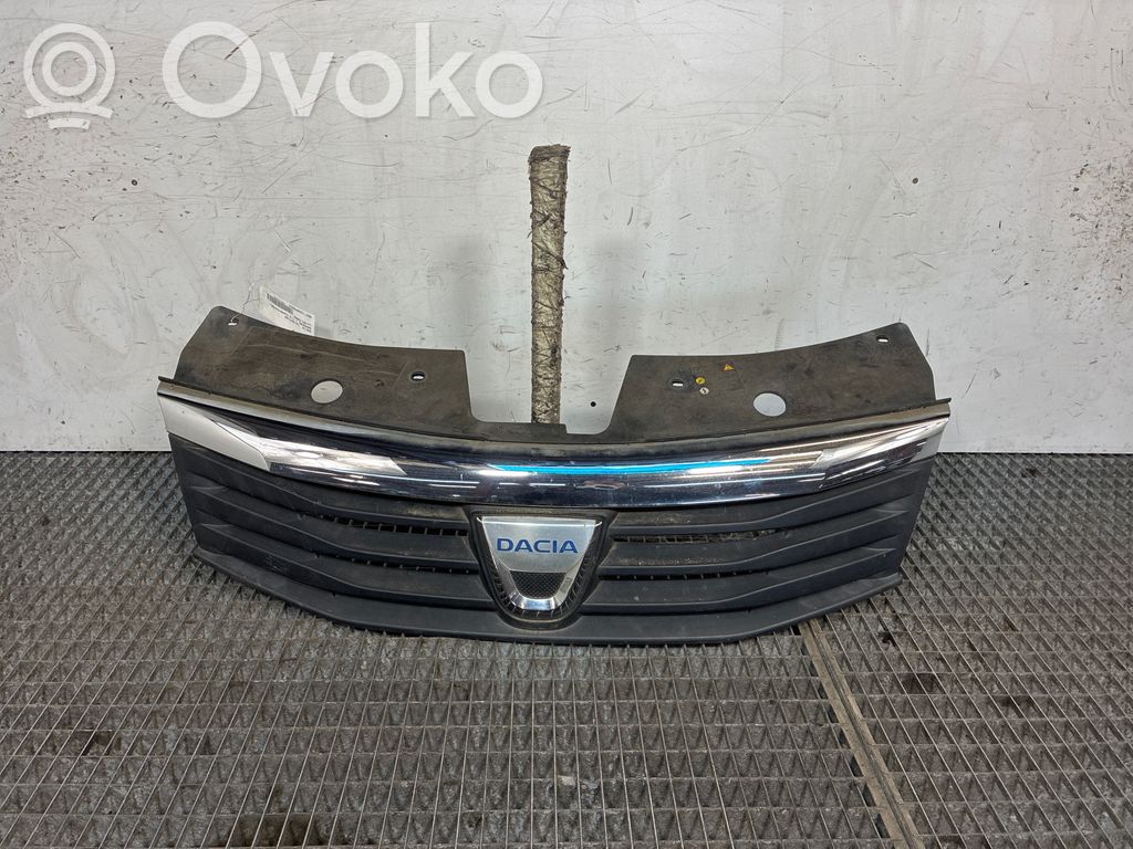 Dacia Sandero Grilă față 