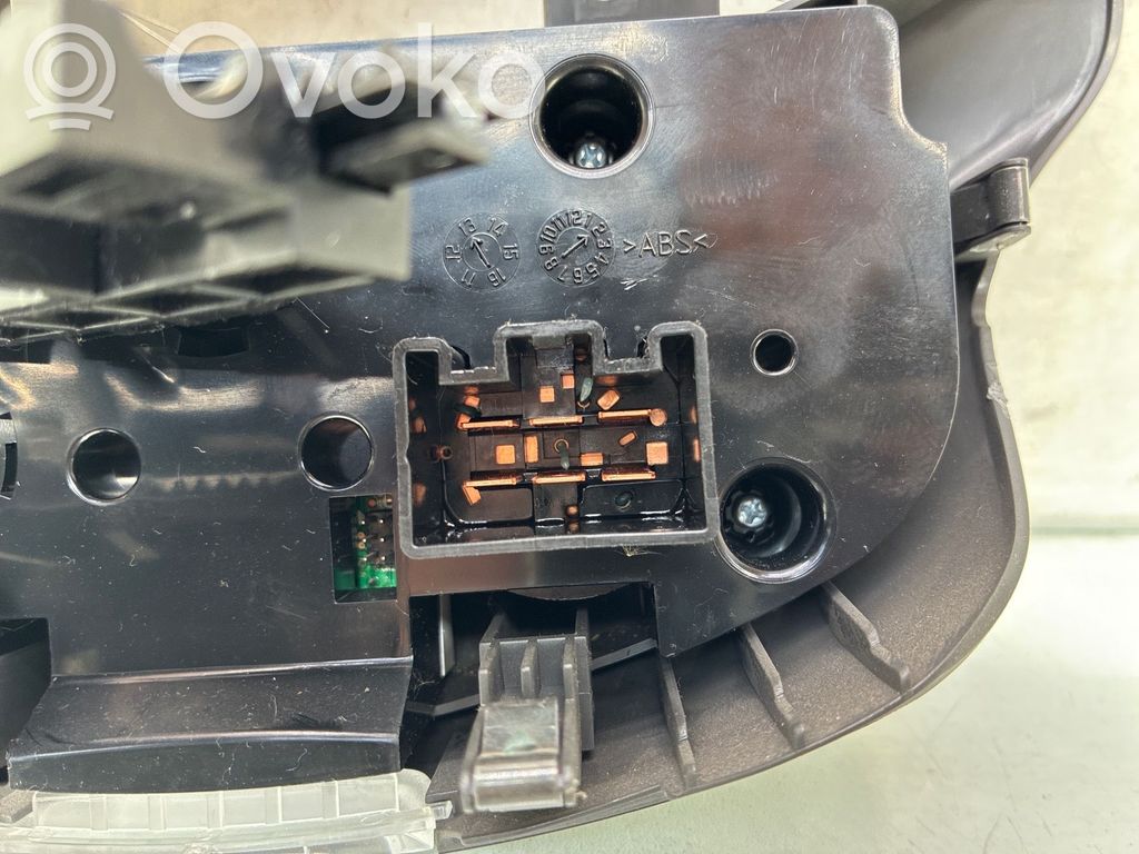 Chevrolet Spark Climate control unit 