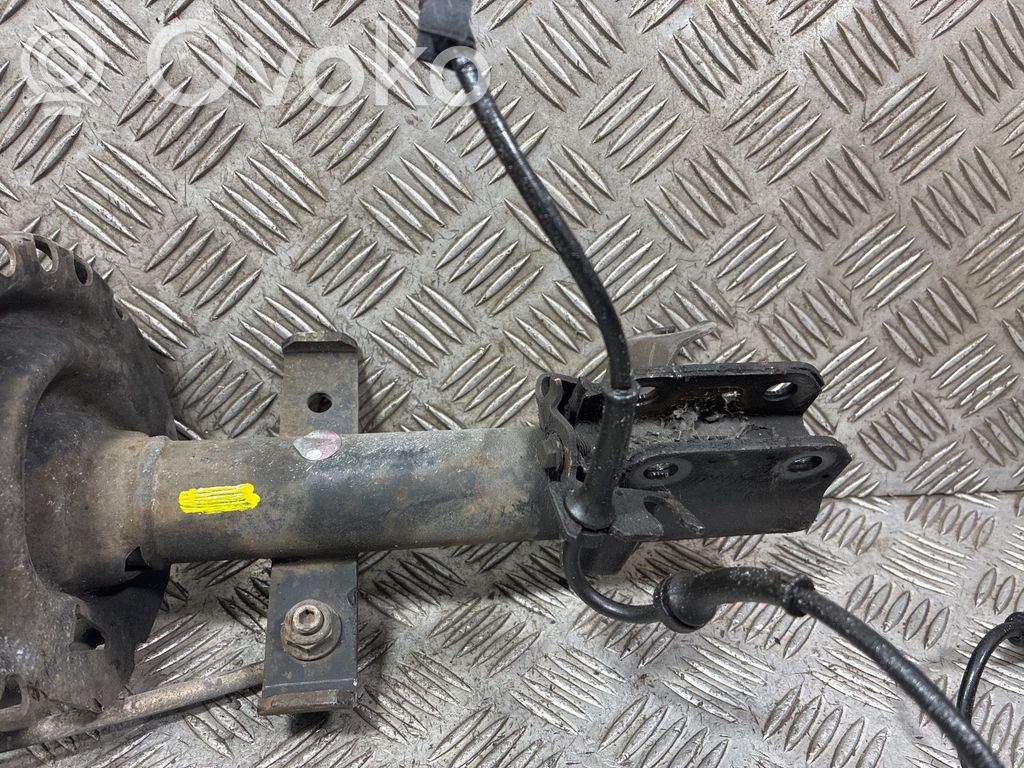Renault Clio III Ammortizzatore anteriore con molla elicoidale 