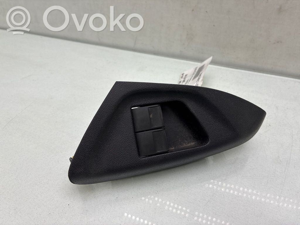 Citroen C1 Electric window control switch 