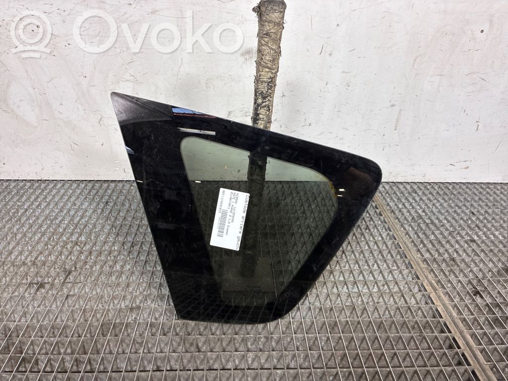 Rear side window   833019U10B