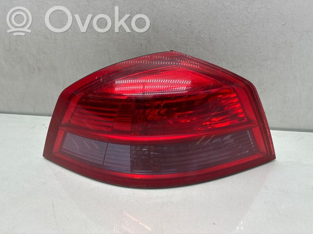 Renault Vel Satis Lampă spate în caroserie 