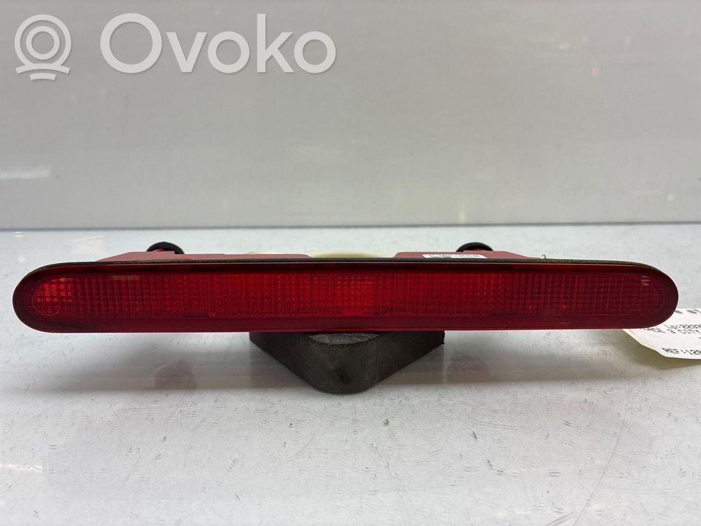 Toyota ProAce City Trzecie światło stop