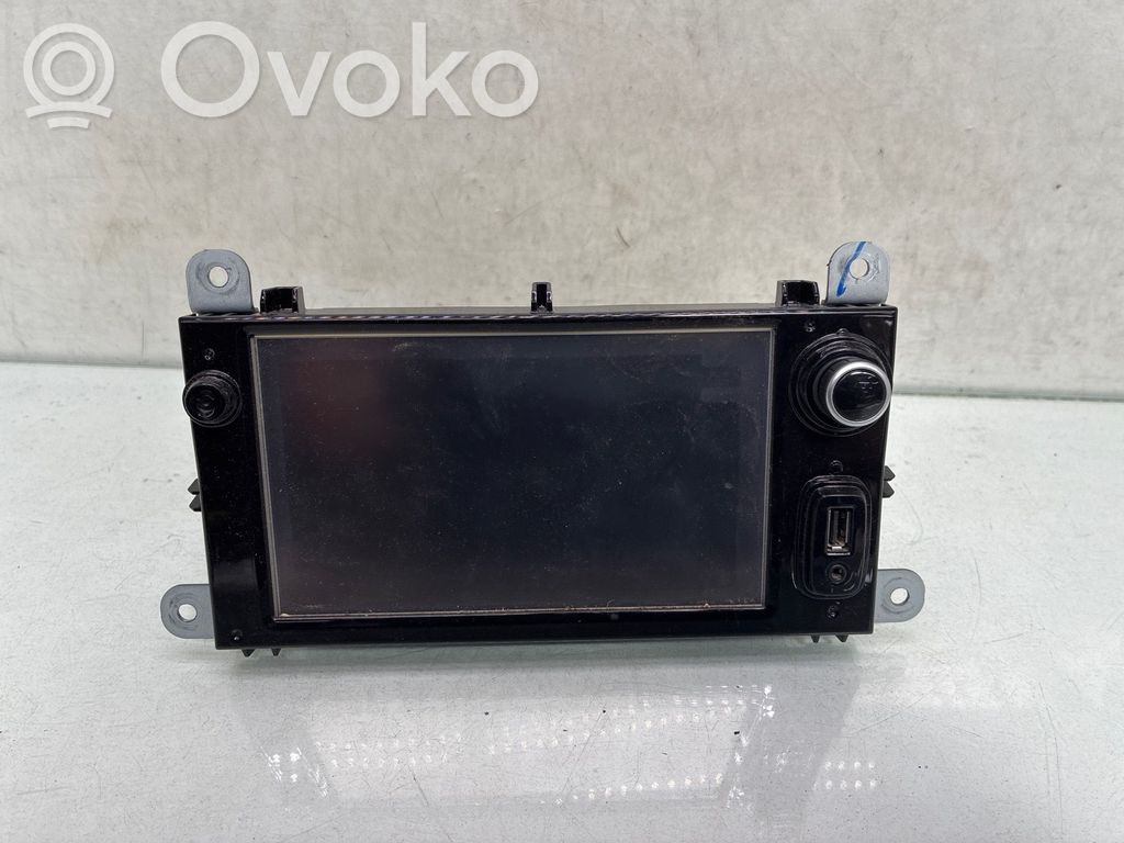 Renault Clio IV Radio/CD/DVD/GPS-pääyksikkö