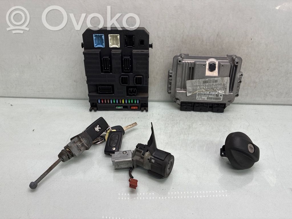 Peugeot 207 Kit cu ECU motor și set închidere uși 
