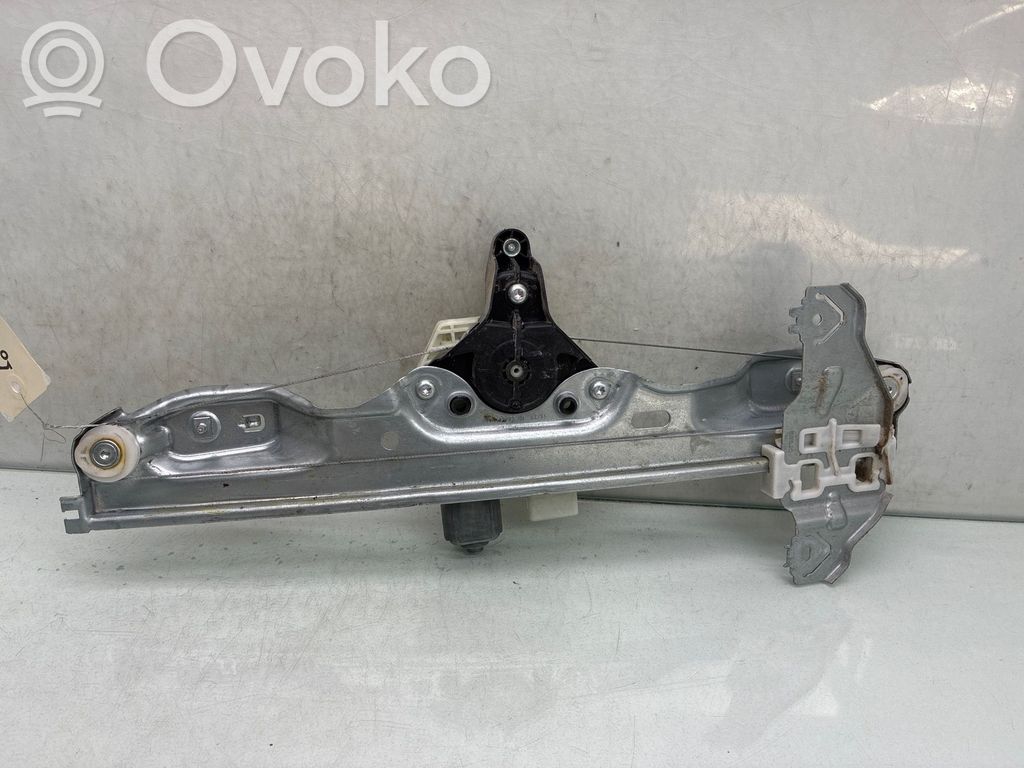 Nissan Qashqai Macara geam ușă spate cu motor