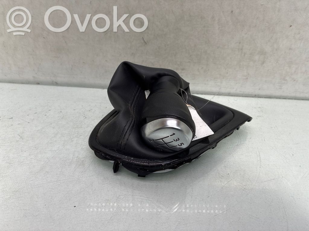 Renault Clio IV Revêtement pommeau de levier de vitesses cuir