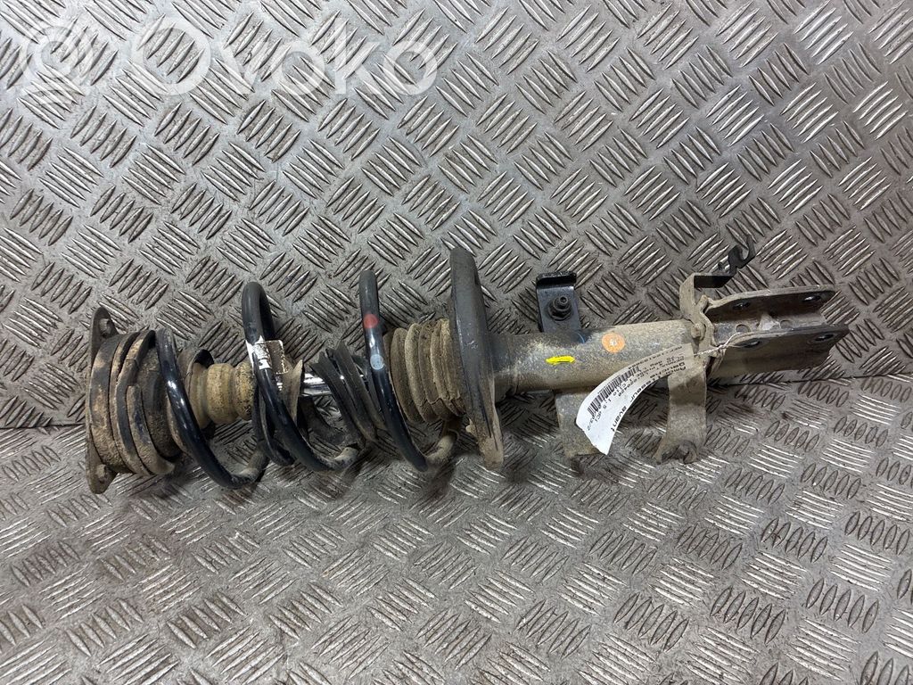 Renault Clio IV Amortisseur avant avec ressort