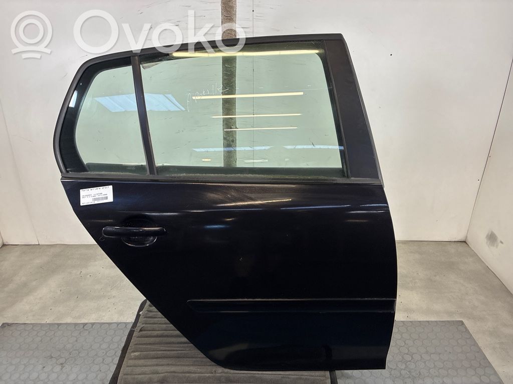 Volkswagen Golf V Puerta trasera