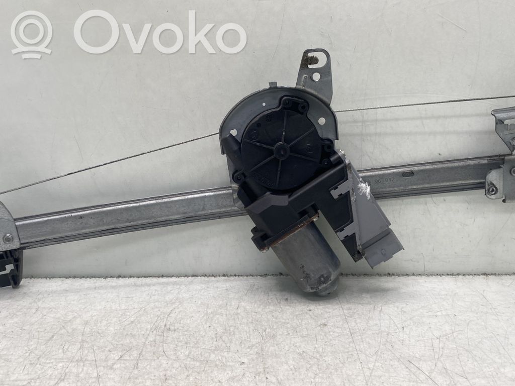 Citroen C3 Regulador de puerta delantera con motor