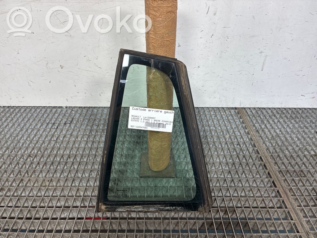 Renault Laguna III Rear vent window glass