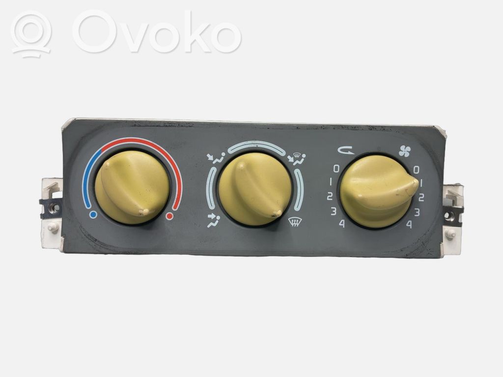 Renault Twingo I Panel klimatyzacji 